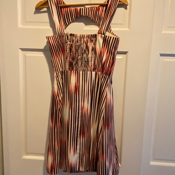 Guess Sundress, Size 6, Red/Black/Off-white, Above the knee length - Picture 2 of 9